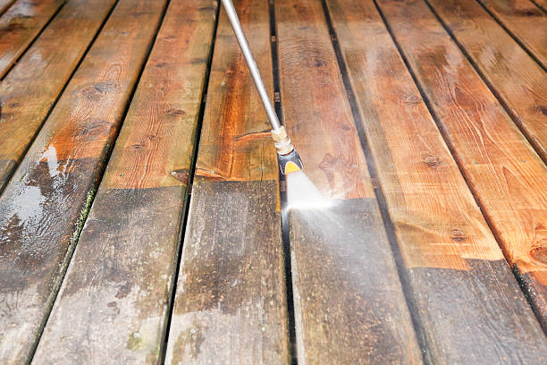 Best Soft Washing for Delicate Surfaces in Boone, IA